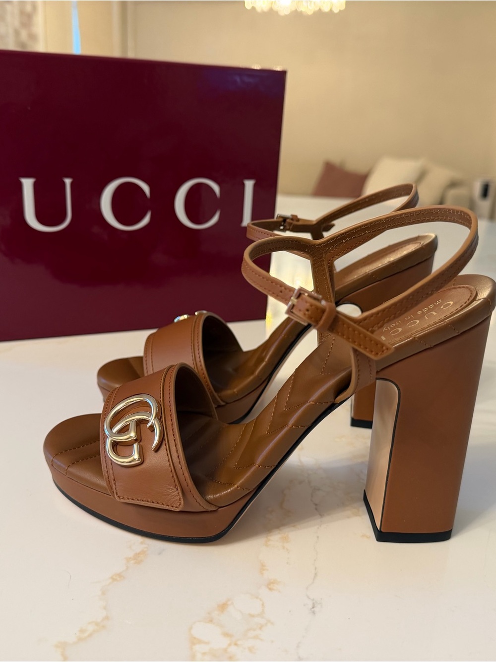 Gucci Womens Platform Sandal with Double G BROWN LEATHER 38 NWB